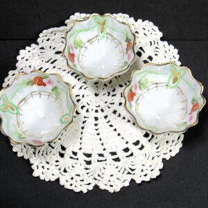 3 Hand Painted Gold & Roses Three Footed Salt/Nut/Finger Bowls Nippon Japan